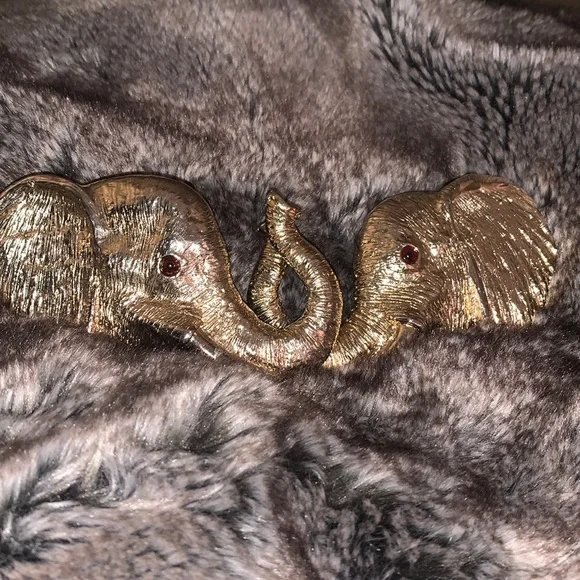 Vintage elephant belt buckle signed - Picture 1 of 4